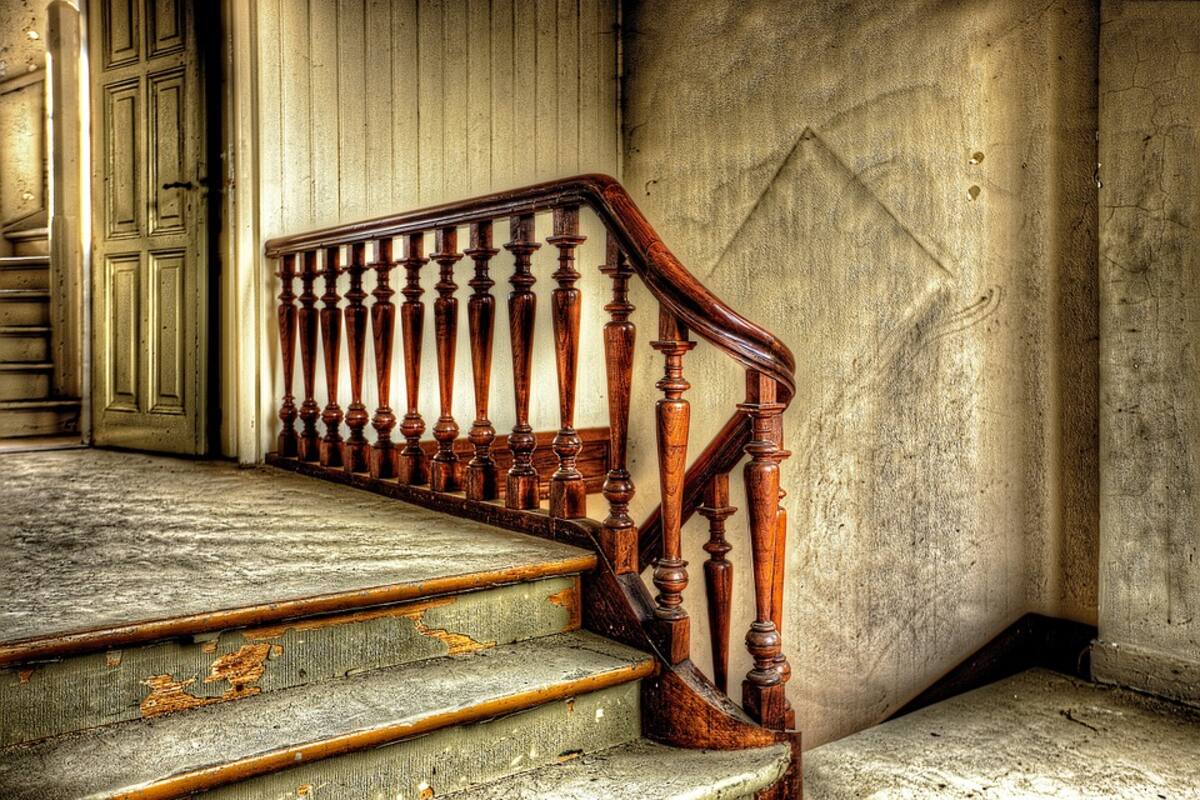 Encuentra "pasadizo secreto" en una casa de 148 años de antigüedad