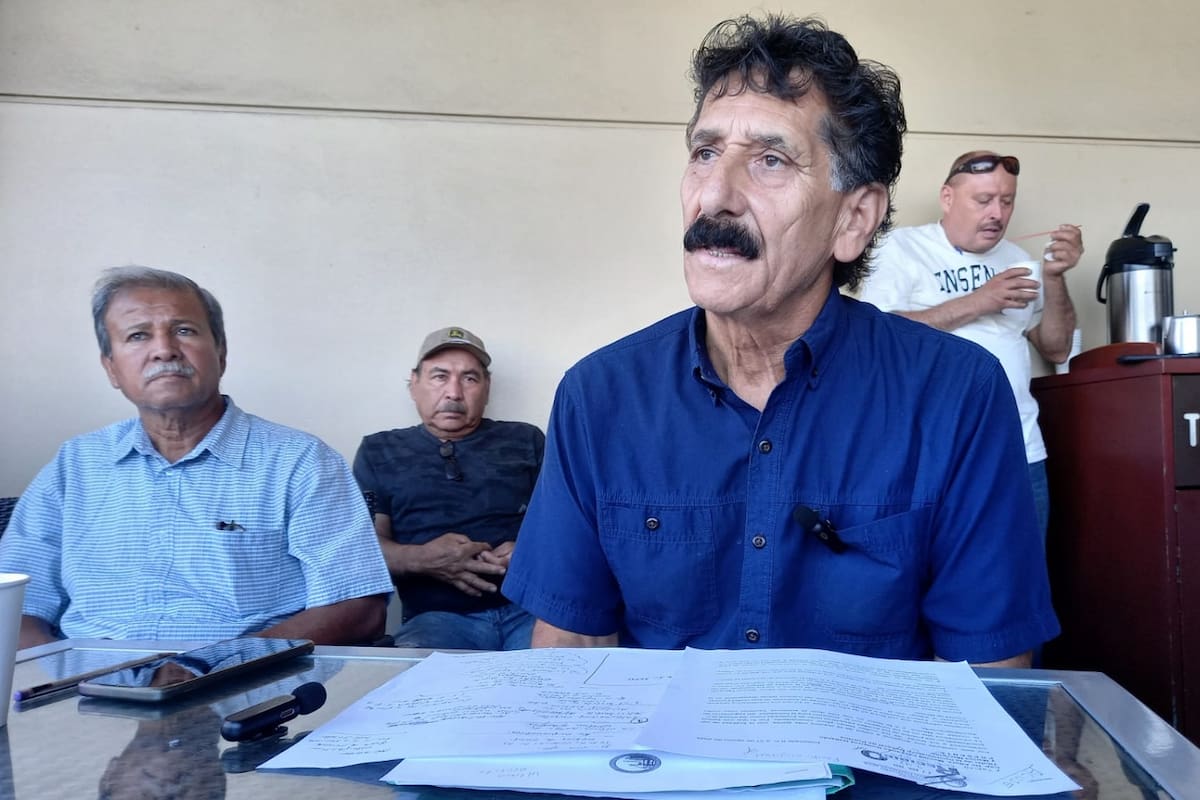 Pescadores de Ensenada amenazan con cerrar los puertos