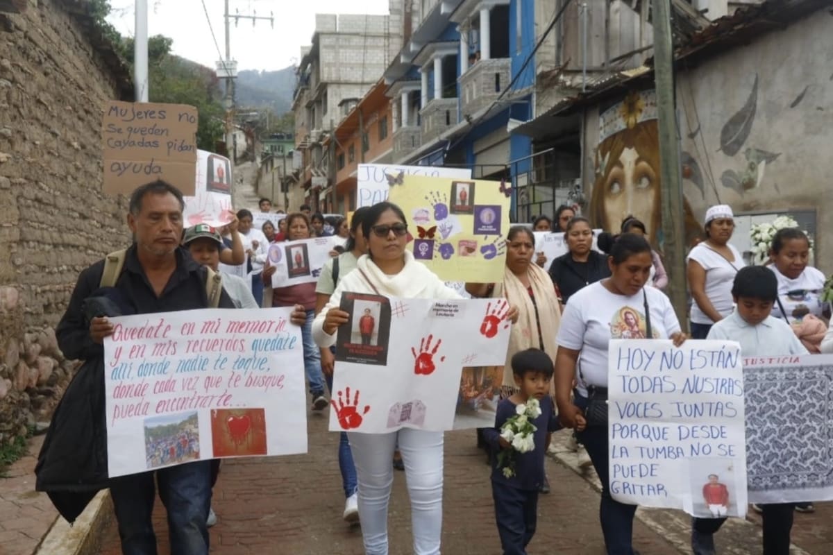 Protestan en Guerrero por feminicidio de oficial indígena