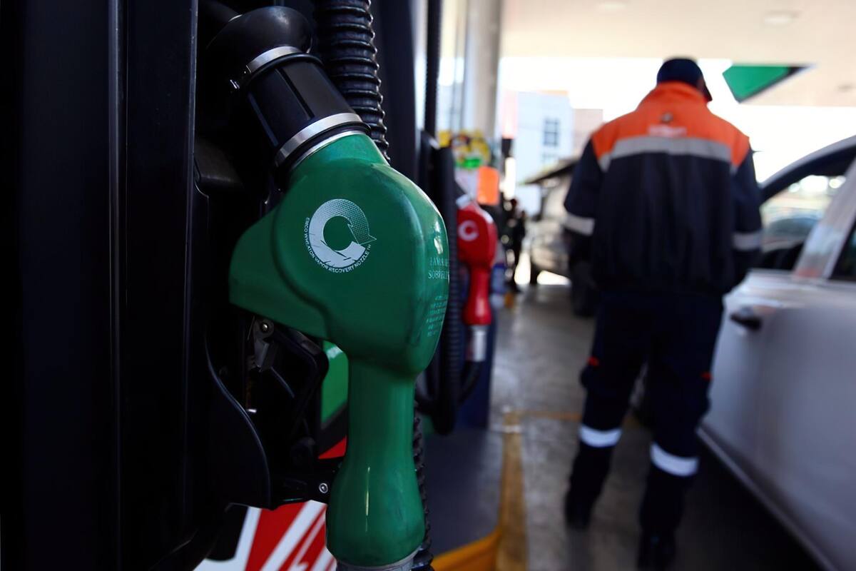 Clausuran gasolinera en Torreón por alteración de sistema de medición; autoridades aseguran 12 'rastrillos'