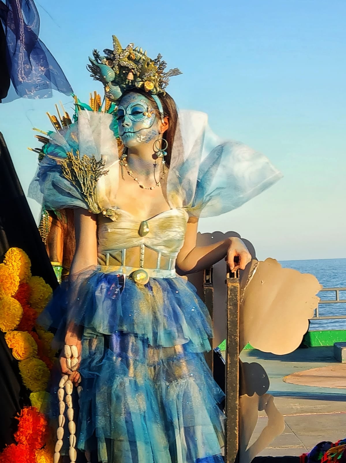Alegorías a la Muerte, la Catrina y abrazando las tradiciones mexicanas, se llevó a cabo otra edición del desfile de Día de Muertos en San Felipe, este fin de semana en el séptimo municipio. (Foto: Saúl Martínez)