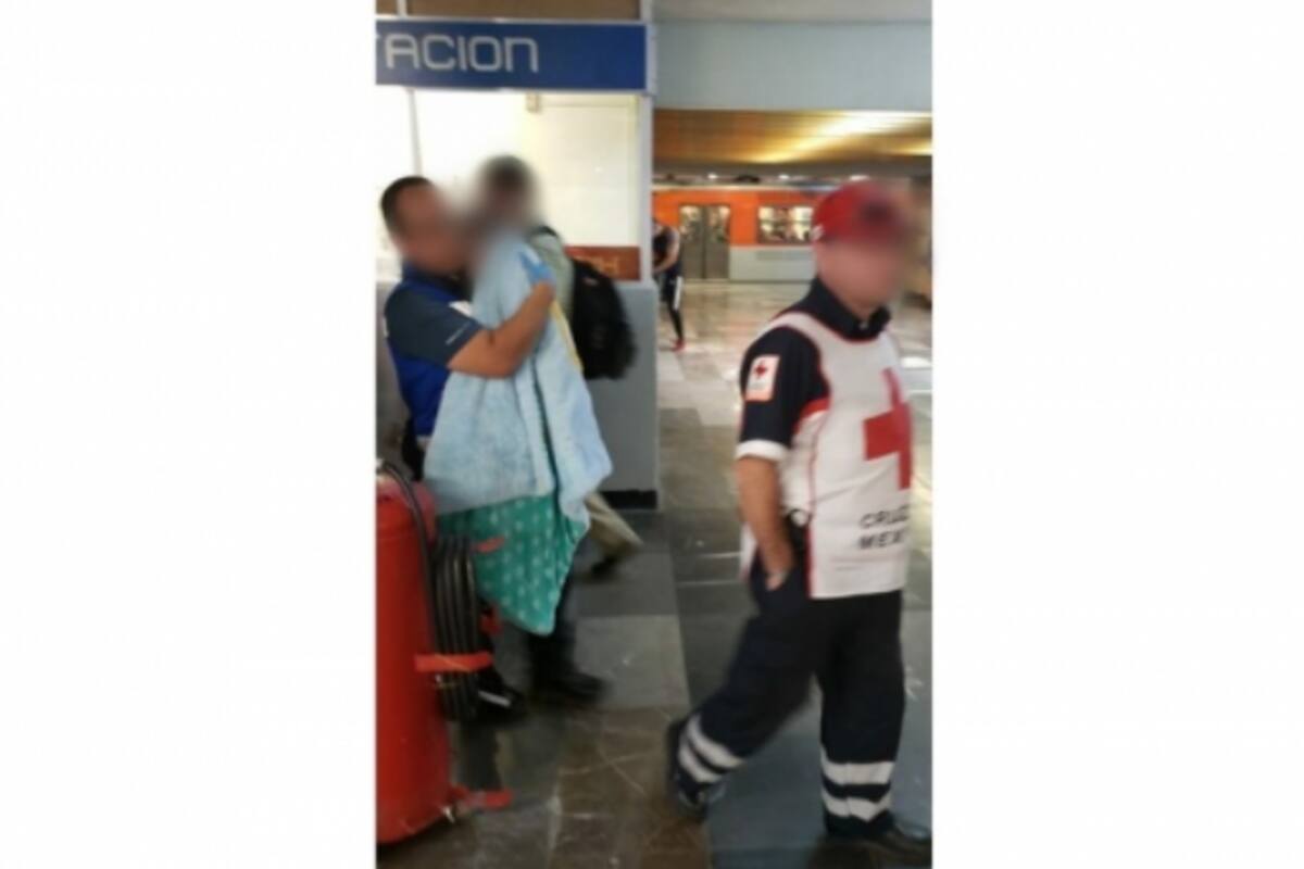Bebé convulsiona en el metro de Tacubaya