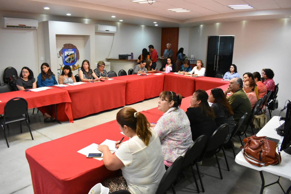 Inmujere informa sobre el derecho de tránsito seguro de las mujeres