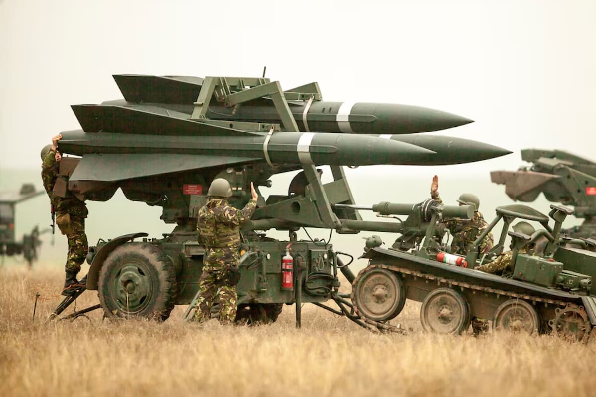 Corea del Sur enviará de urgencia 30 misiles interceptores a Emiratos Árabes Unidos para reforzar los sistemas antimisiles M-SAM-II en medio de la escalada militar en Medio Oriente