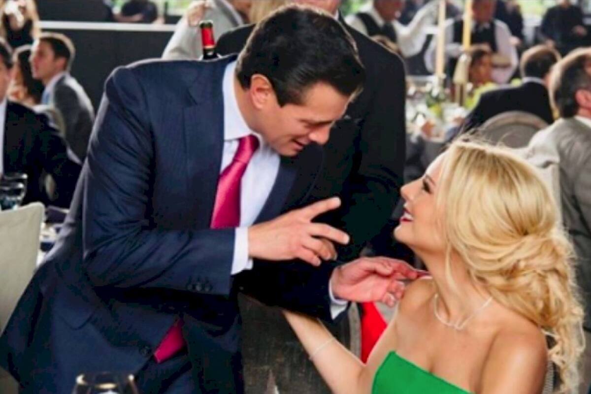 Tania Ruiz presume diamante de la mano de Peña Nieto