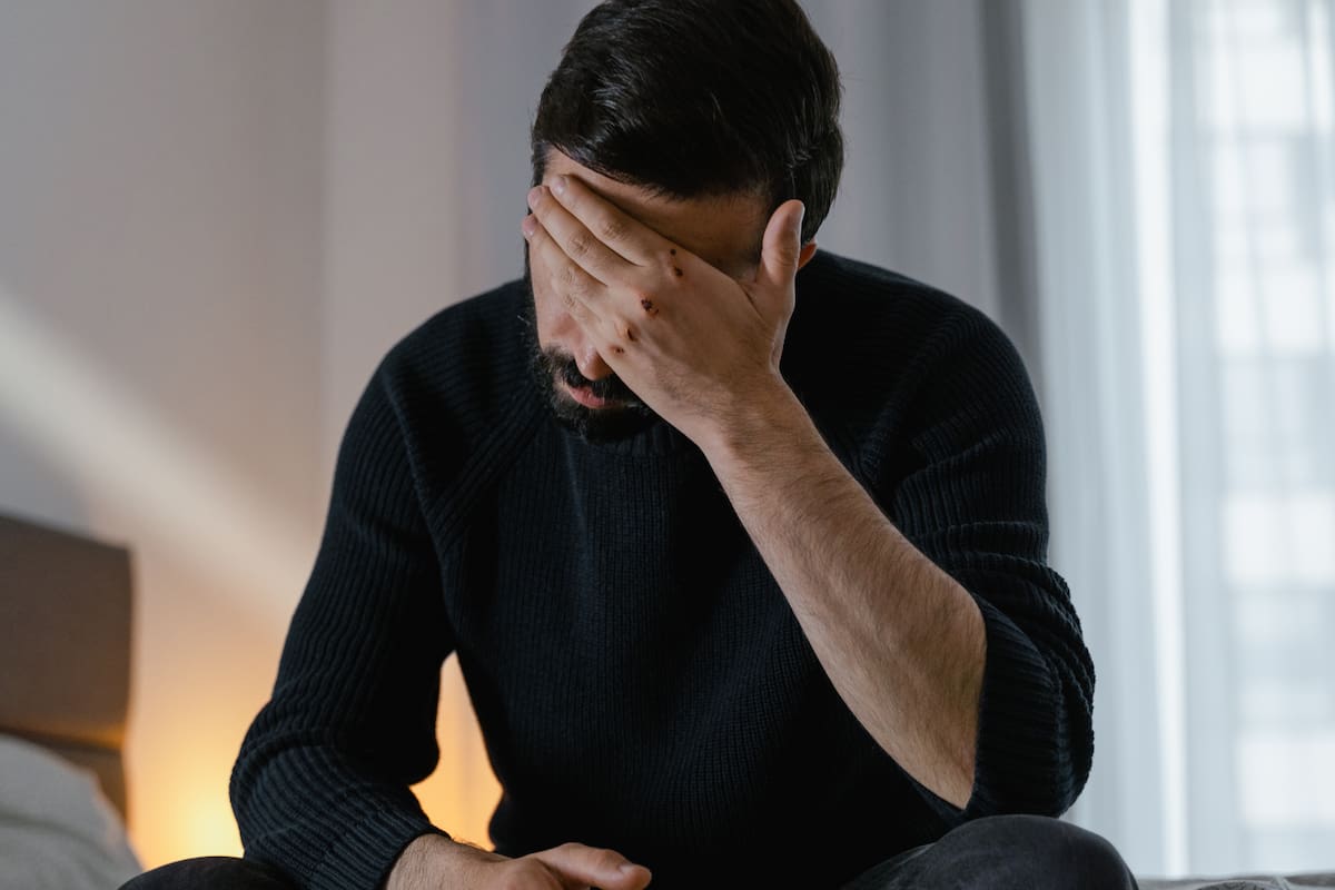 Salud mental en riesgo: el 77% de las internaciones por suicidio corresponde a mujeres jóvenes