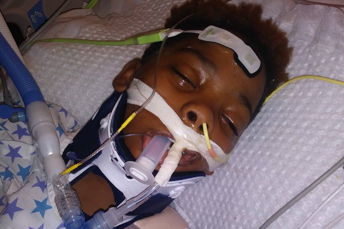 Por golpes de maestros, niño intenta suicidarse; son demandados