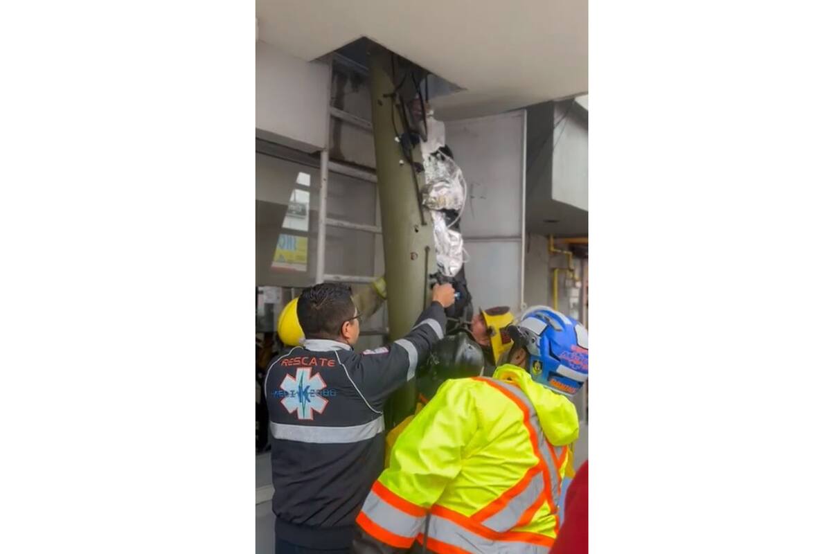 Hombre en situación de calle resulta lesionado tras recibir descarga eléctrica en comercio