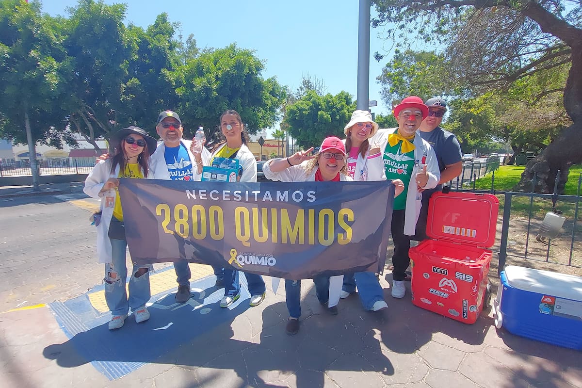 Venden aguas para conseguir quimioterapias para niña Dayana