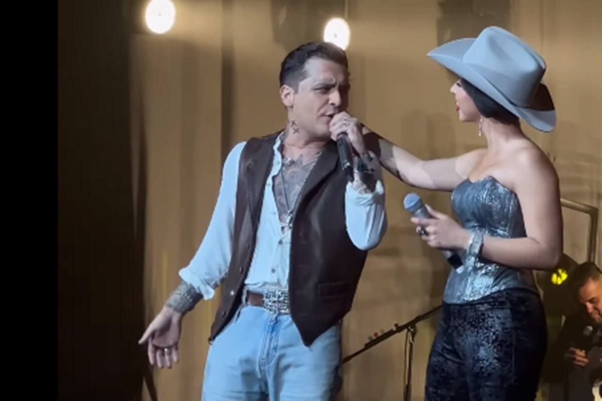 Aseguran que existen fotos de la presunta boda de Angela Aguilar y Christian Nodal en Roma