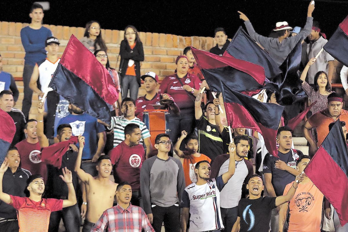 Siempre fieles: La Banda del Cimarrón seguirá apoyando haya o no Ascenso