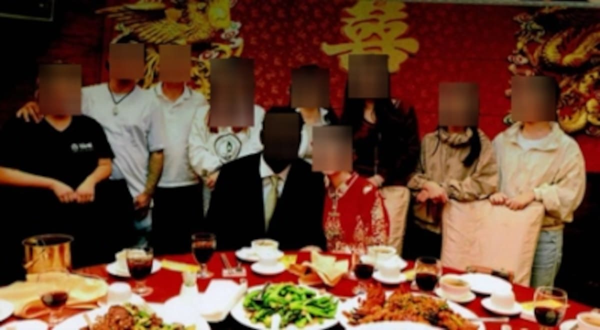 Fotografía de un banquete de boda simulado, incluida en la acusación. | Crédito: Departamento de Justicia de EEUU