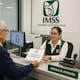 ¿Debes comprobar supervivencia para seguir recibiendo tu pensión del IMSS? Esto dice la regla vigente y quiénes sí deben hacerlo