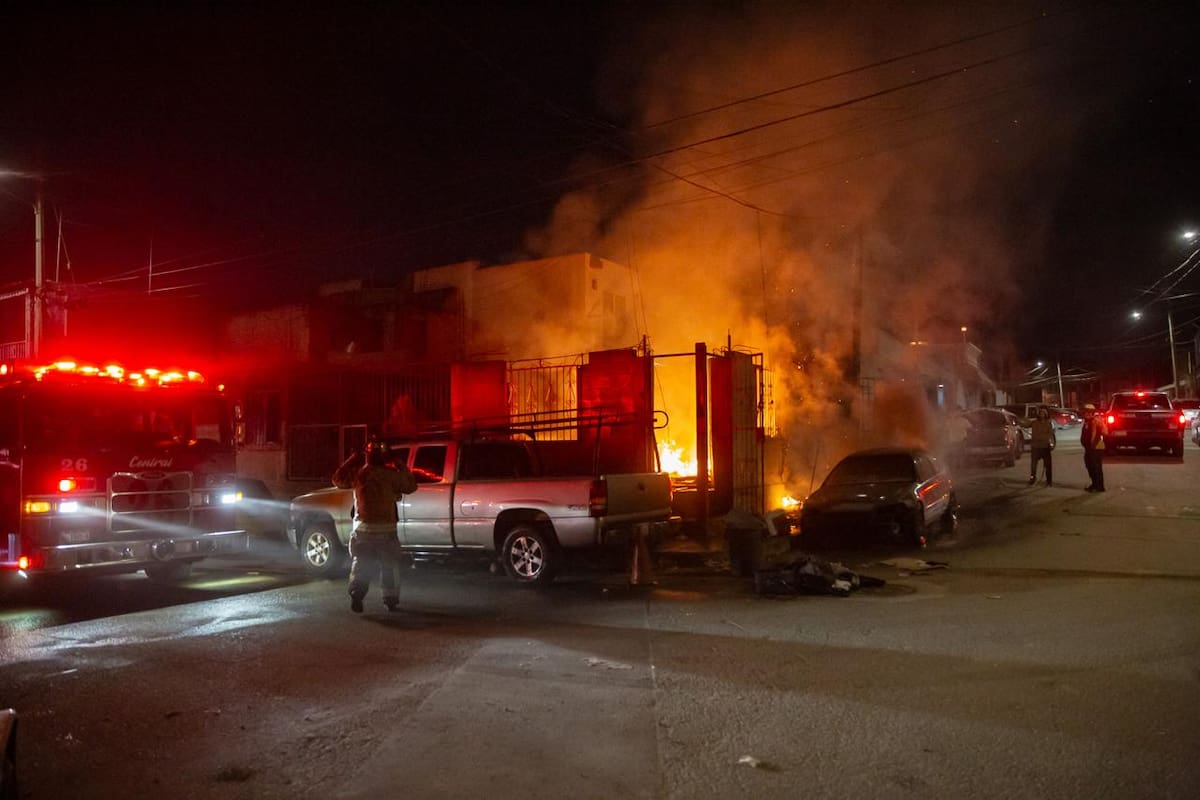 Incendio consume vivienda improvisada en fraccionamiento California
