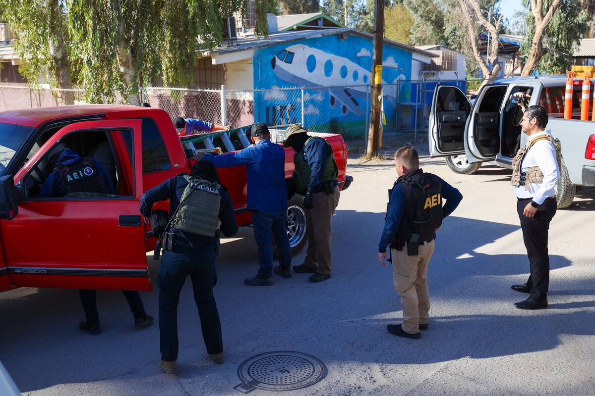 FGE realiza operaciones contra robo y robo de vehículos en Mexicali