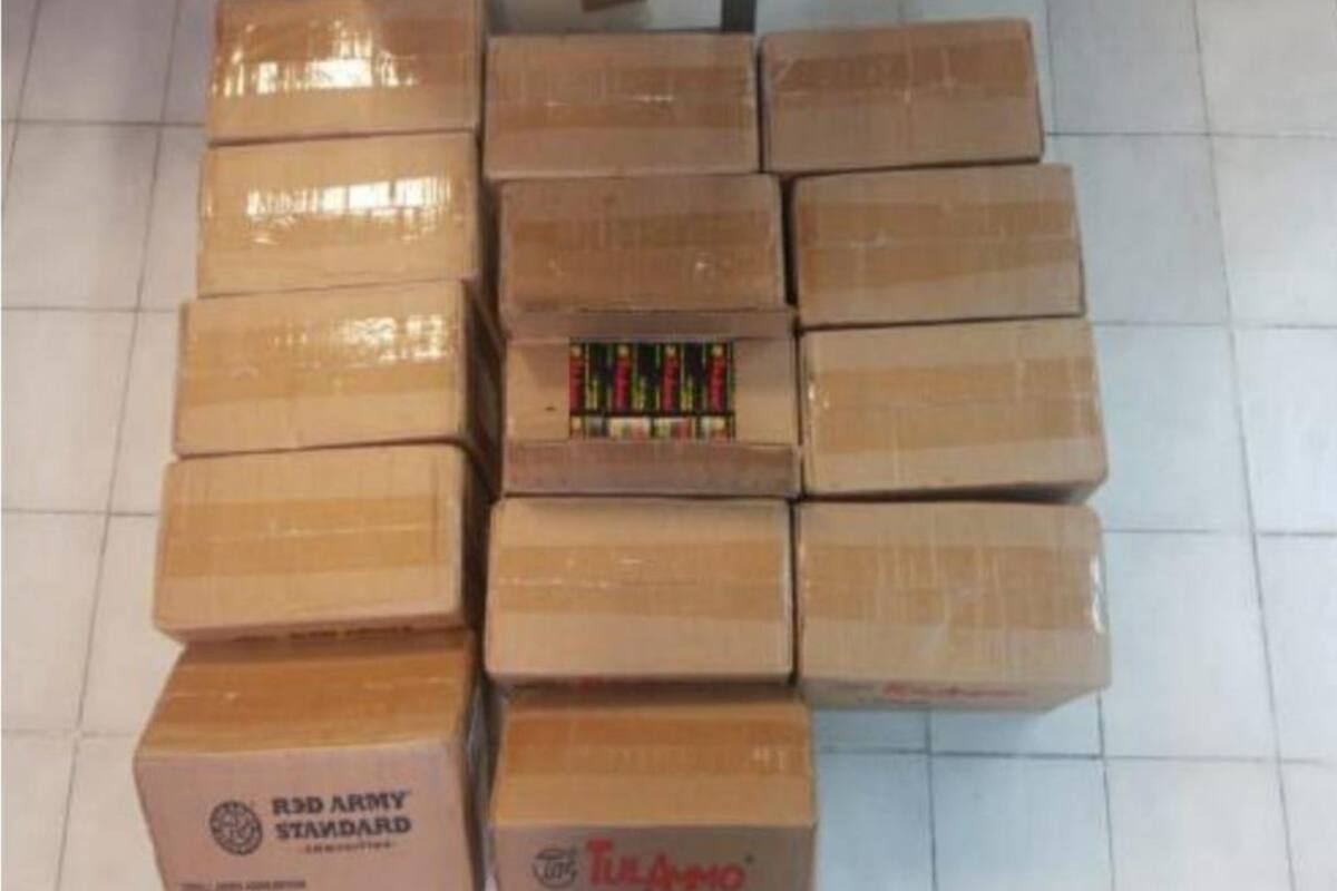 Hacen decomisos de balas y arma en garitas de Nogales