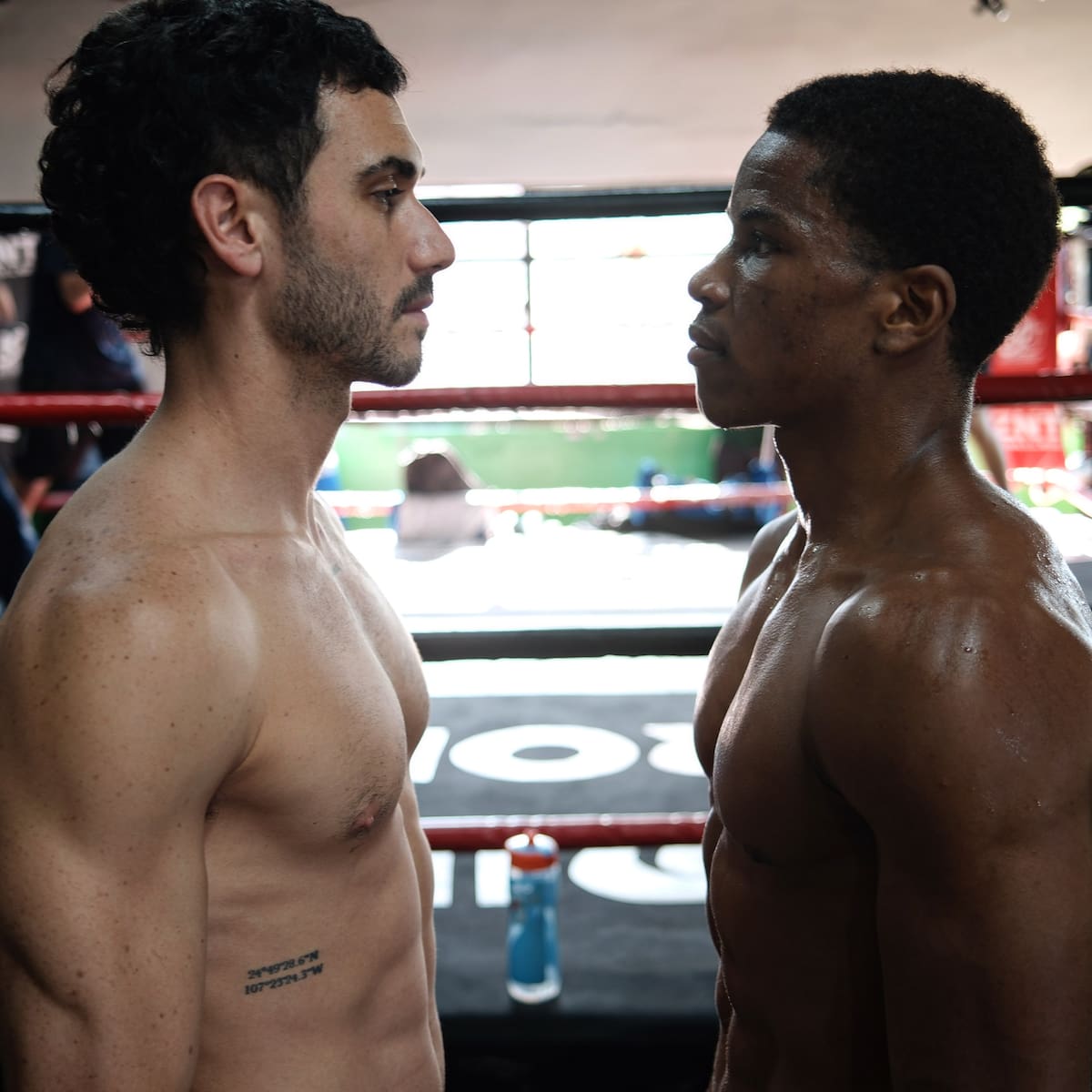Alejandro Speitzer se encuentra en Tijuana preparando una película internacional de boxeo. Foto: Cortesía