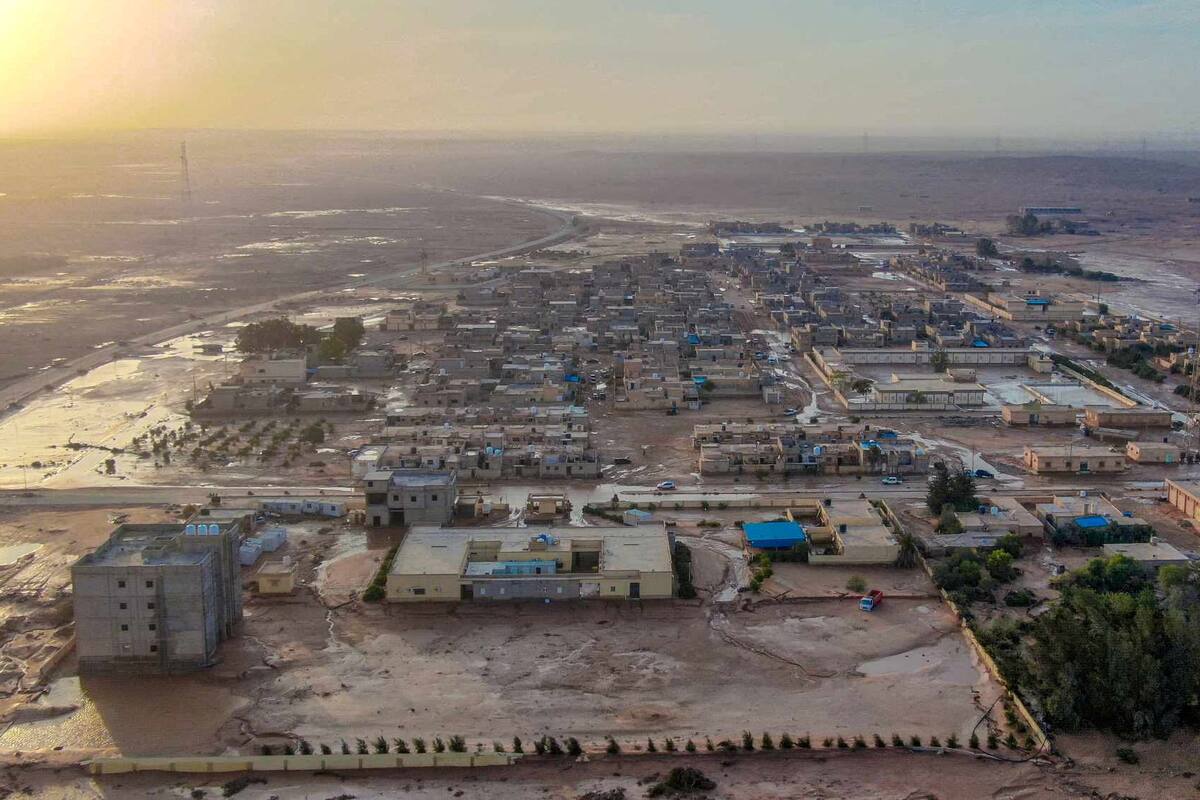 Encuentran 65 cuerpos de migrantes en Libia