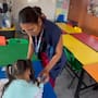 Preparan celebración del Día de Madres para deportadas de EE.UU.
