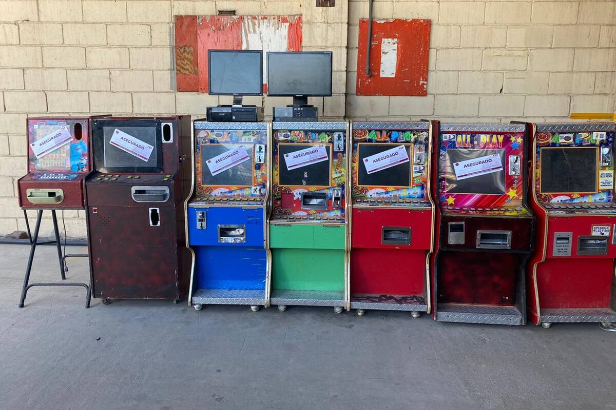 FGE decomisa 7 máquinas tragamonedas en Mexicali