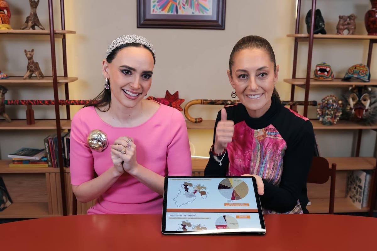 Altagracia Gómez y Claudia Sheinbaum.