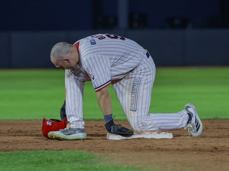 Águilas sufre barrida y se queda sin manager