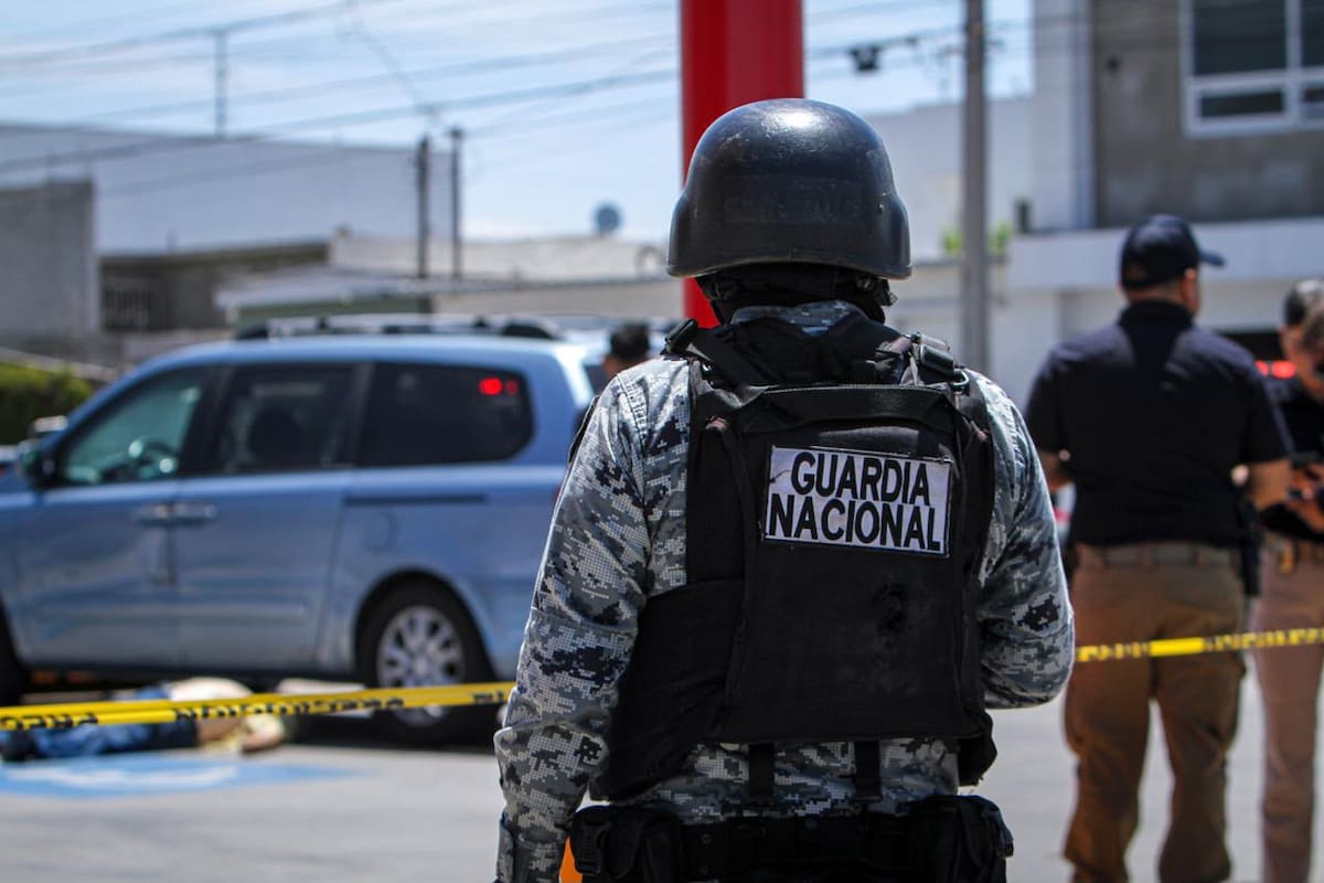 Asesinan a hombre de la tercera edad en estacionamiento de un OXXO en Jardín Dorado