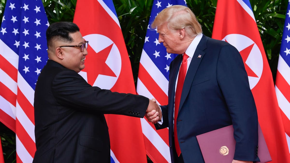 Donald Trump dice que es “prácticamente la única persona” que le cae bien a Kim Jong-un y defiende su trato con Corea del Norte pese a su arsenal nuclear