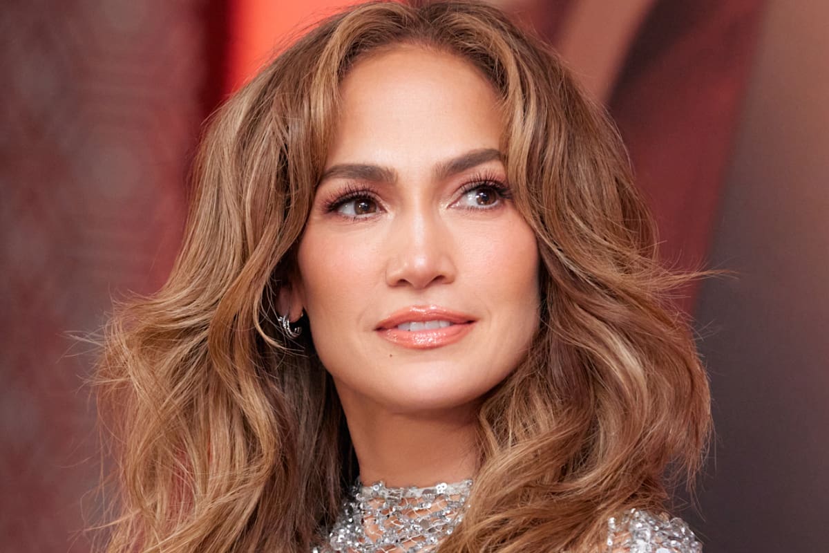 Jennifer Lopez se sincera sobre su vida amorosa tras Ben Affleck: “Es fantástico estar soltera” (VIDEO)