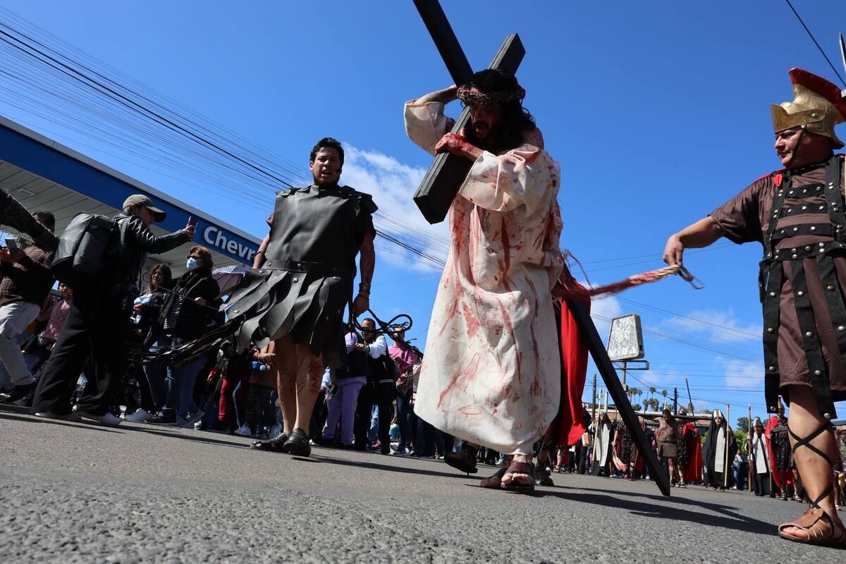Esta ocasión es también para recordar que Jesucristo entregó su vida por amor a la humanidad.
