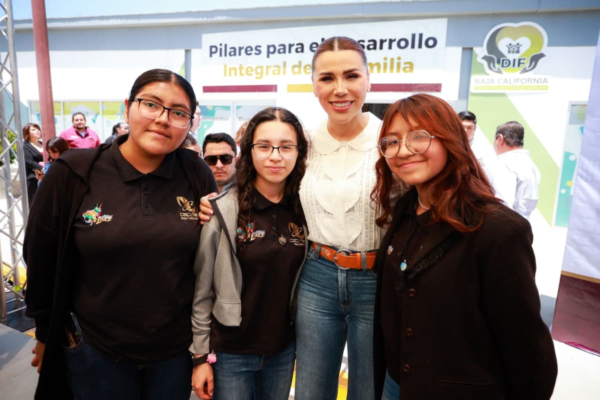 Más de 400 jóvenes accedieron a vacantes laborales y 275 emprendimientos fueron financiados durante el último año. Foto: Cortesía
