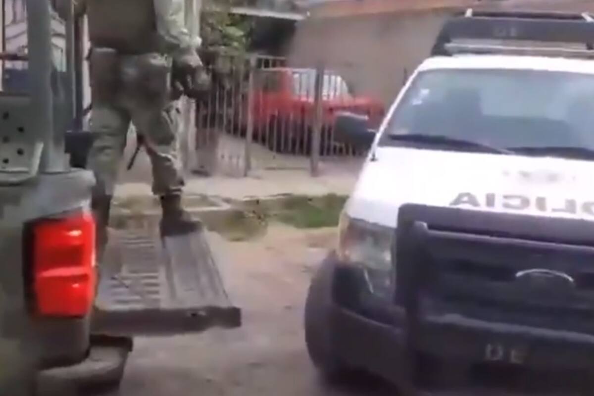Difunden video donde policías municipales protegen al CJNG de militares