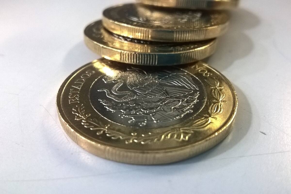 Peso alcanza su mejor nivel en dos semanas impulsado por política monetaria de Banxico