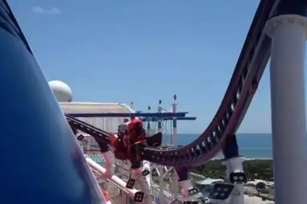 La primera montaña rusa construida en un crucero