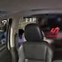 Hombre salta de un auto en movimiento durante una discusión con su pareja en Vietnam; creyó que su pareja intentaría evitarlo