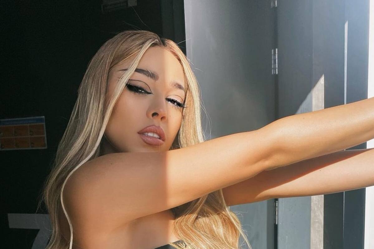 Danna Paola despierta sospechas de posible romance con ex compañera de "Élite" por mensaje en Instagram