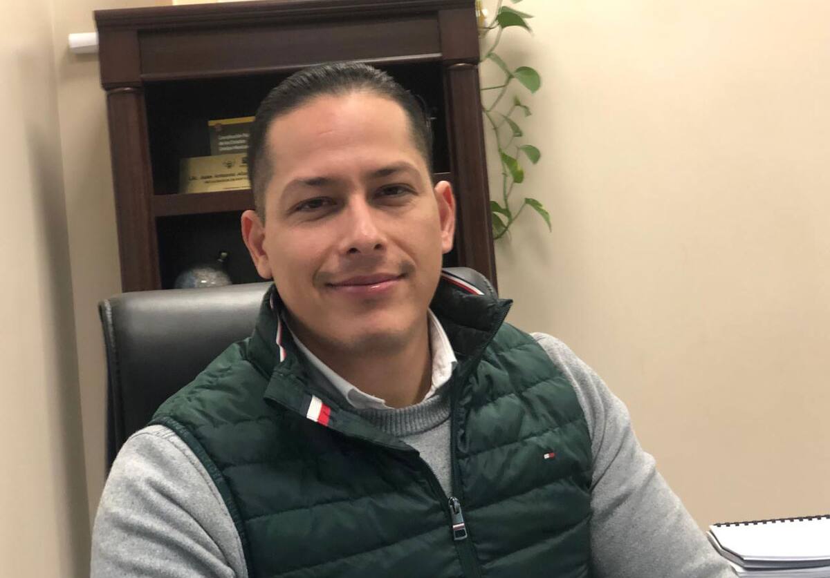 Juan Antonio Alamillo Cárdenas, encargado de despacho de la Recaudación de Rentas.