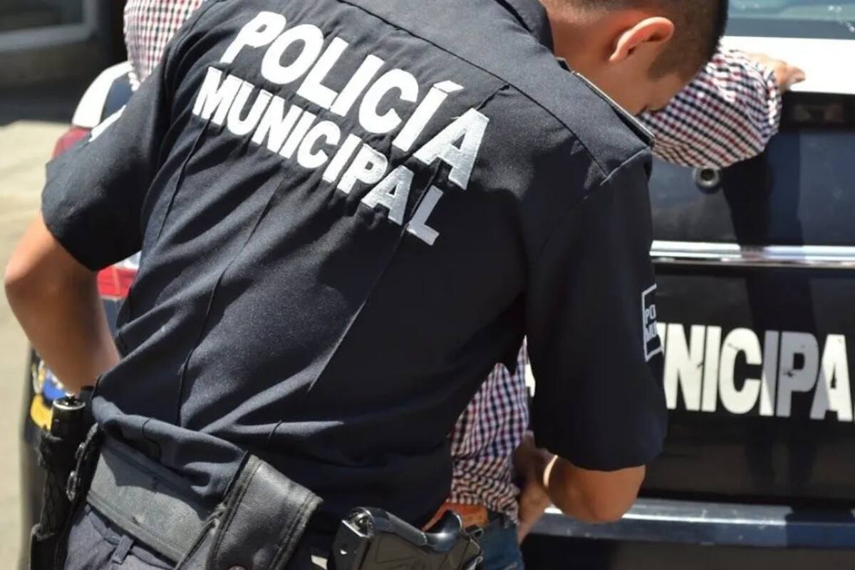 Los nervios lo traicionan: ¡Traía droga!