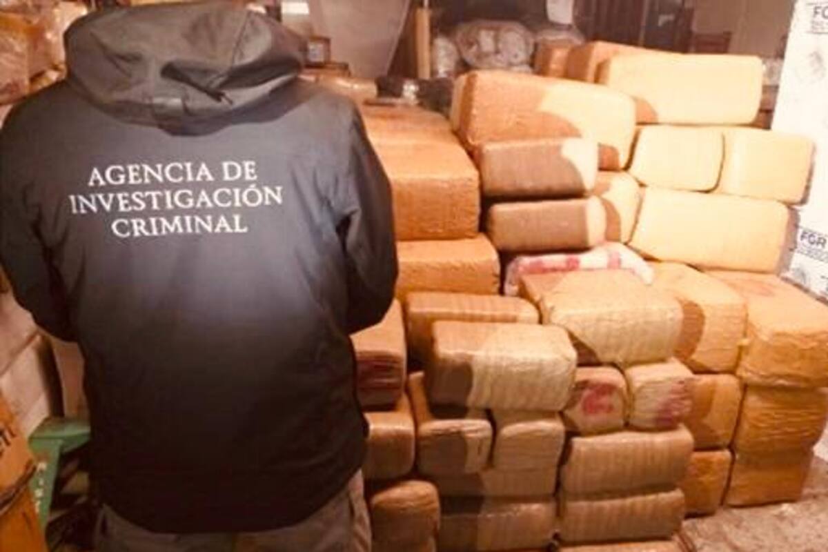 Aseguran más de tonelada y media de mariguana en Tijuana
