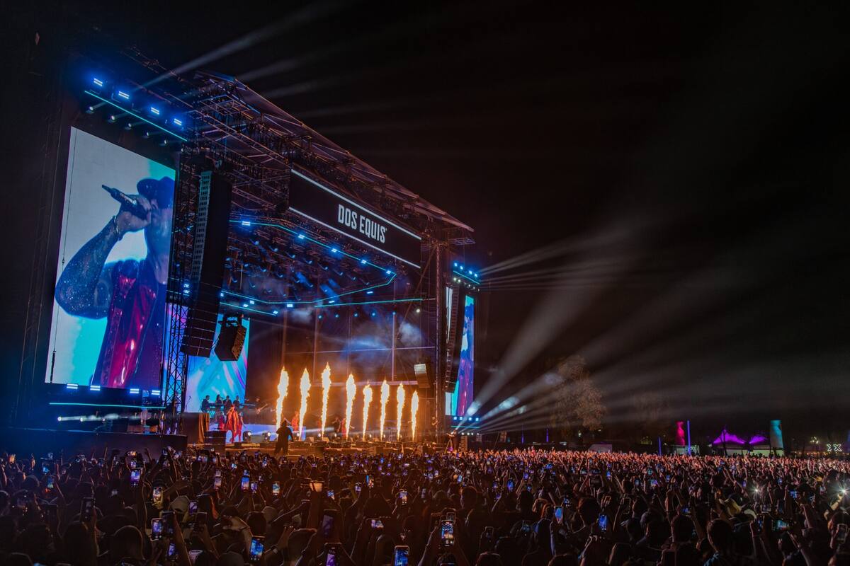 VIDEO: Se cuela al festival Dale Mixx en Monterrey y se vuelve viral