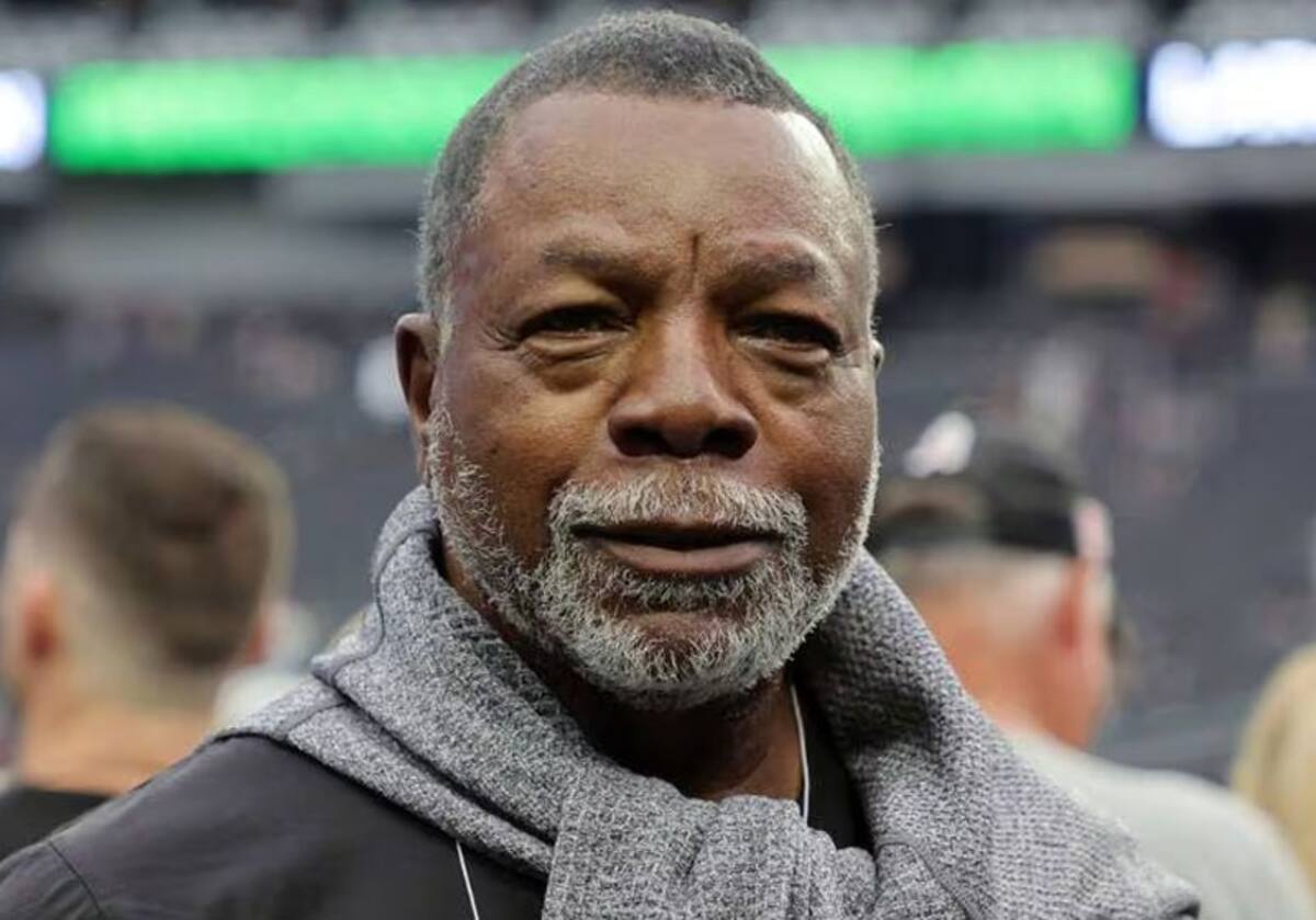 Carl Weathers.