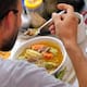 Caldos mantienen el antojo a pesar del calorón en Hermosillo