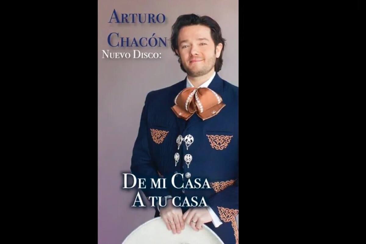 Arturo Chacón lanza disco de mariachi para festejar fiestas patrias