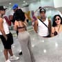 Autoridades detienen a Naim Darrechi en el AICM de la CDMX por llevar presuntas sustancias y su abogado denuncia posible acto de discriminación contra el influencer