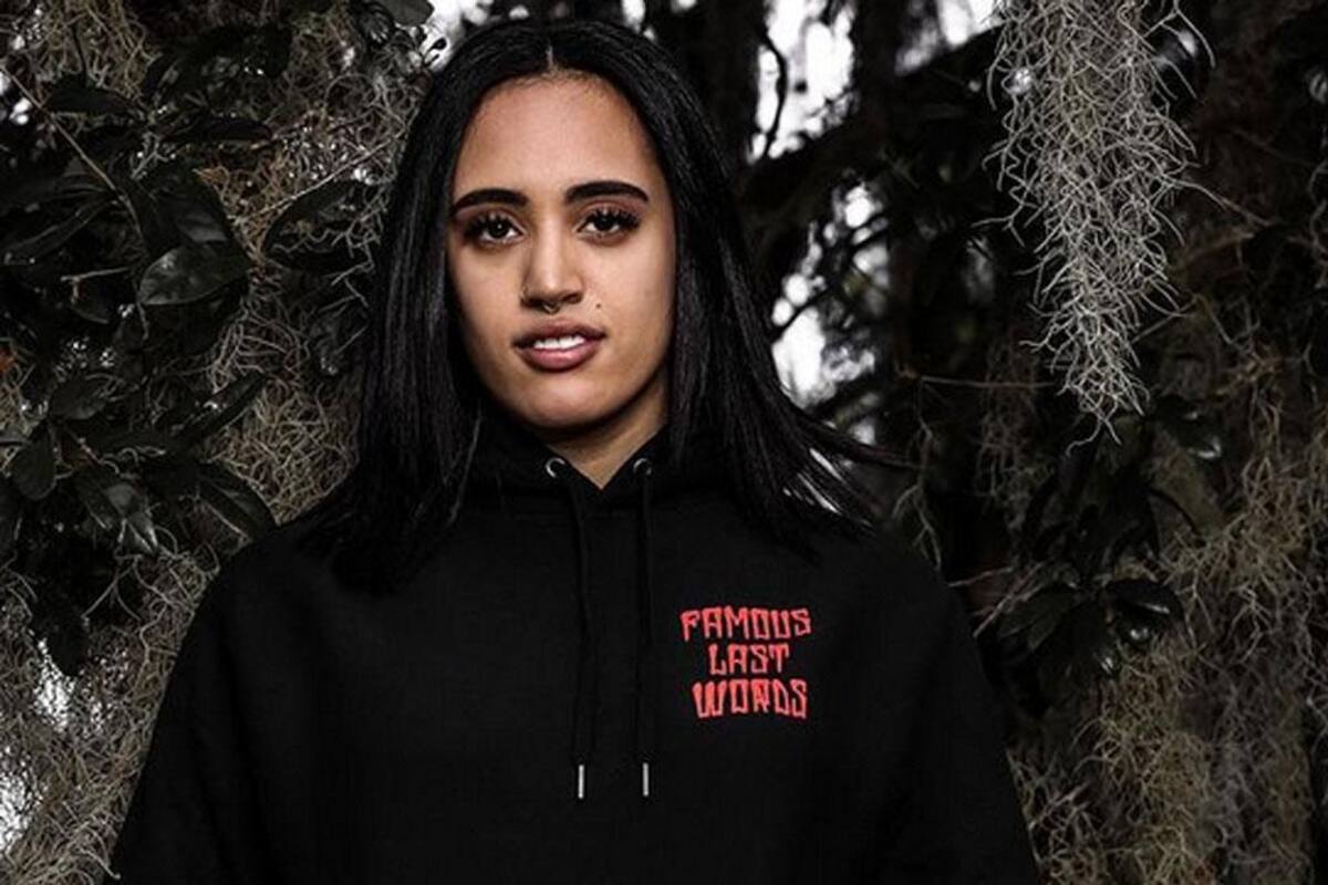 Hija de 'The rock' anuncia que se convierte en luchadora de la WWE y responde a críticas