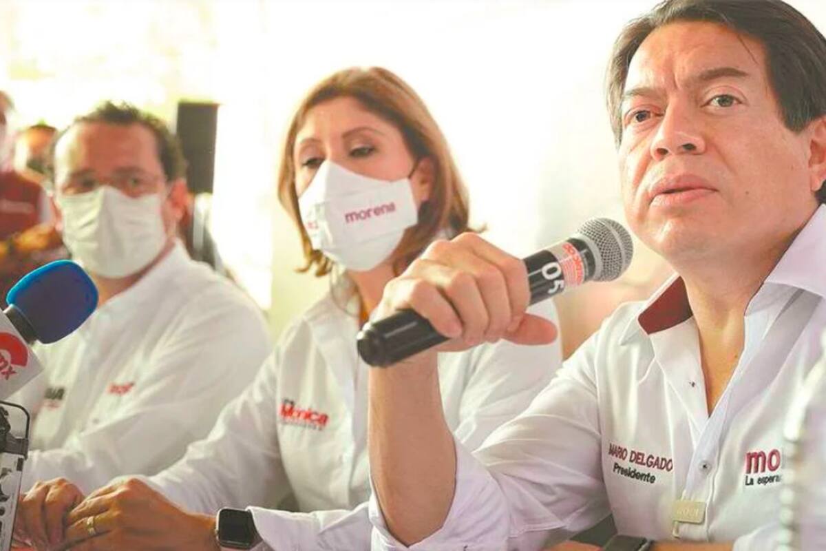 Mario Delgado dice que Morena no 'tiene' lucha contra el INE; es contra algunos consejeros electorales