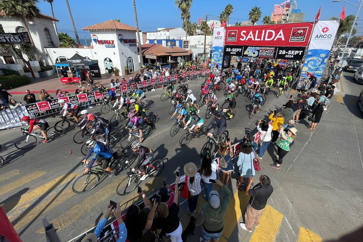 Participan 4 mil en tradicional Paseo Ciclista Rosarito-Ensenada