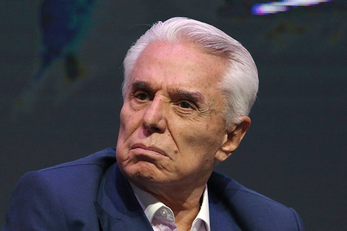 A dos meses sin ahorros, Enrique Guzmán espera respuesta del SAT