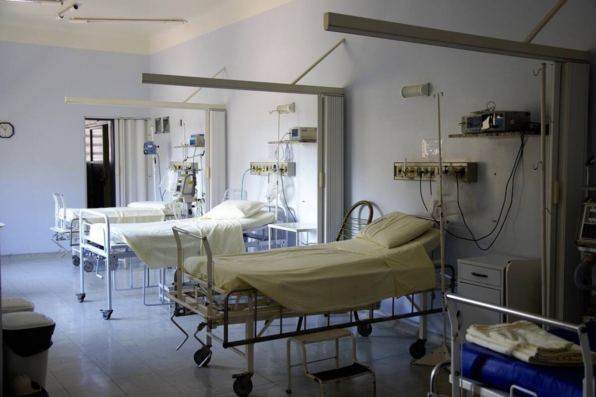 Hombre es golpeado hasta la muerte por su compañero de cuarto del hospital