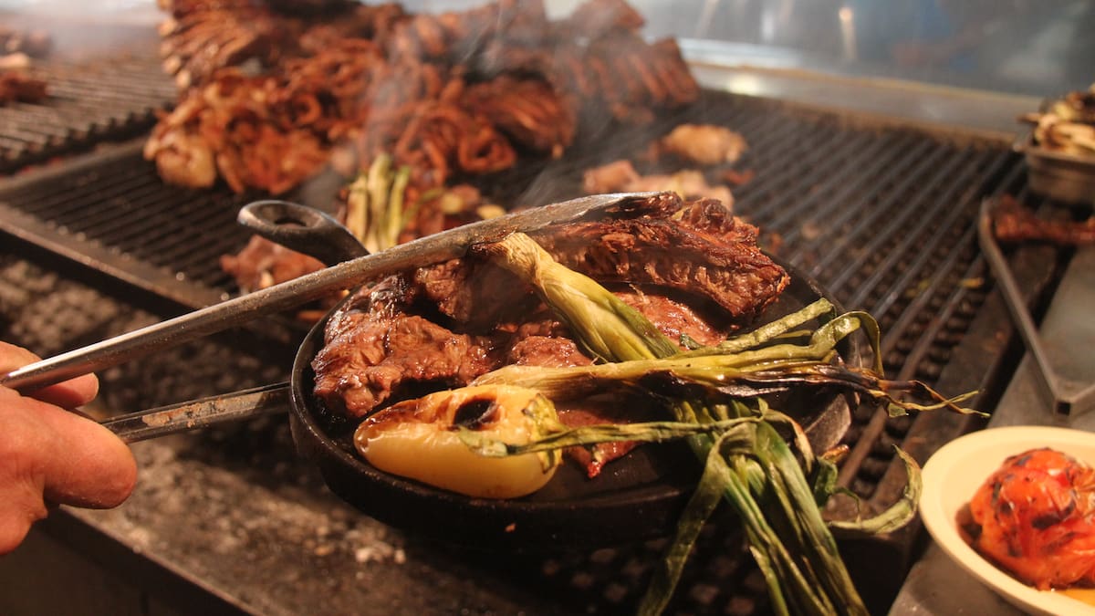 Sonora fue reconocido por National Geographic como uno de los mejores destinos gastronómicos del mundo en 2026 por su carne asada, bacanora, tortillas de harina, mariscos y cultura culinaria del norte de México